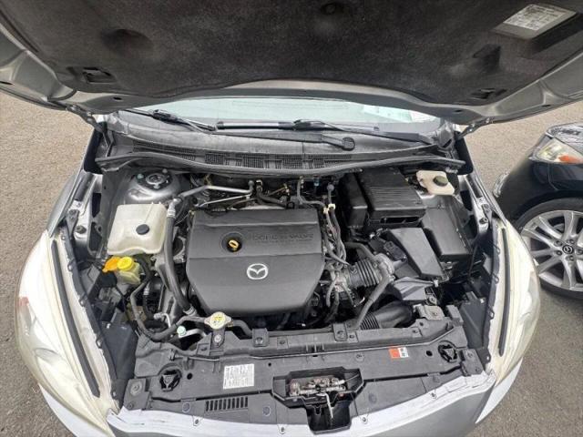 2013 Mazda Mazda5 Sport