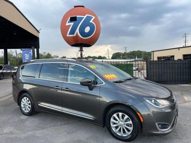 2019 Chrysler Pacifica Touring L for sale in Hueytown, AL