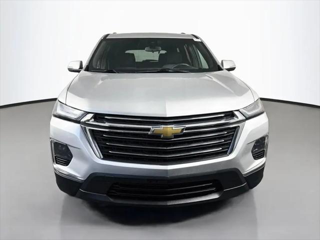 2022 Chevrolet Traverse AWD LT Cloth