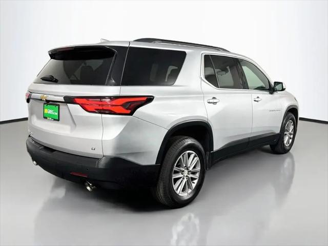 2022 Chevrolet Traverse AWD LT Cloth