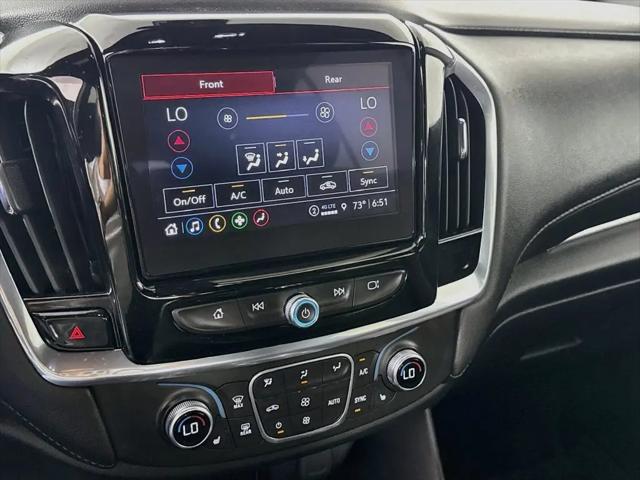 2022 Chevrolet Traverse AWD LT Cloth