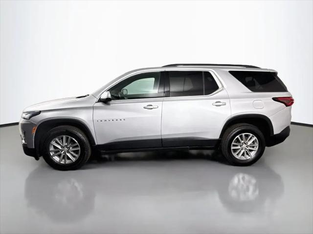2022 Chevrolet Traverse AWD LT Cloth