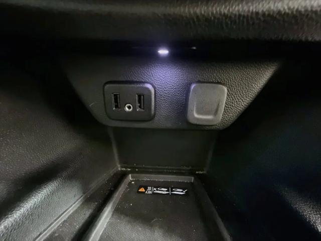 2022 Chevrolet Traverse AWD LT Cloth