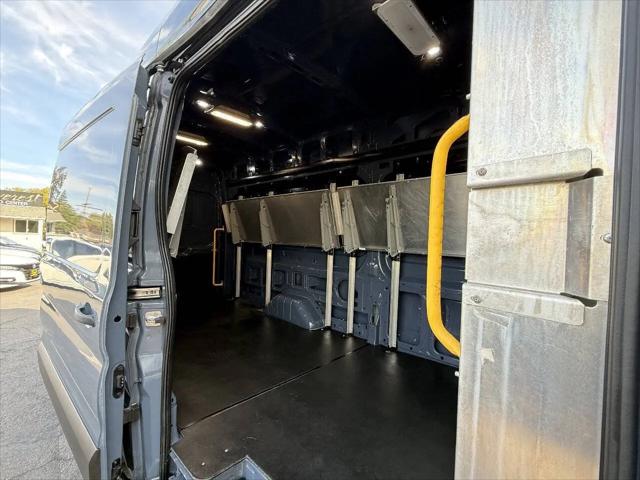 2019 Ford Transit T-250