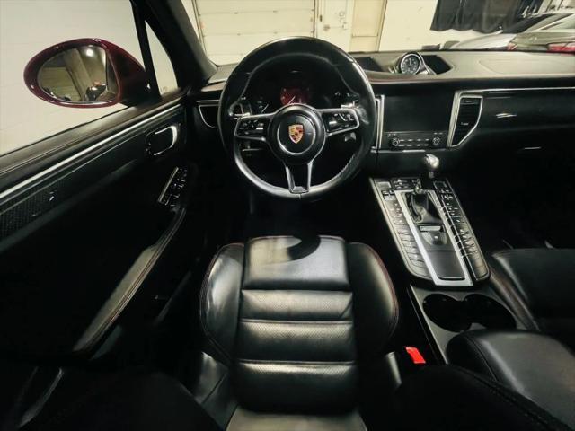 2017 Porsche Macan GTS