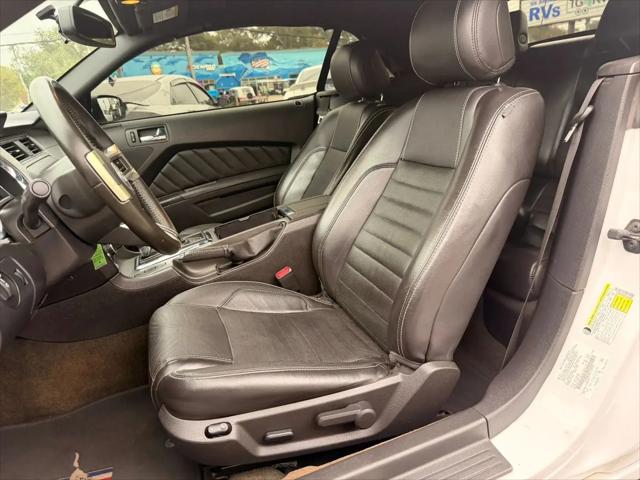 2014 Ford Mustang V6 Premium