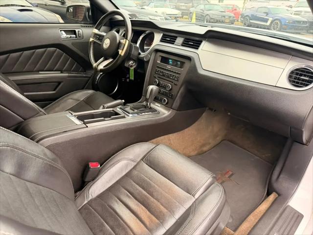2014 Ford Mustang V6 Premium