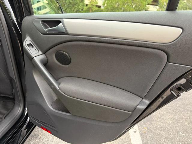 2014 Volkswagen Golf 2.5L