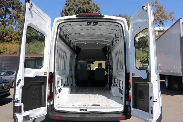 2018 Ford Transit Extended Length w/Sliding Side Door w/LWB