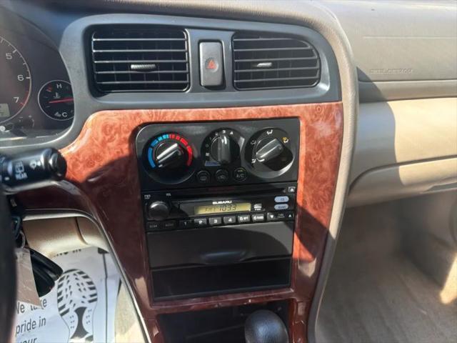 2004 Subaru Outback Base