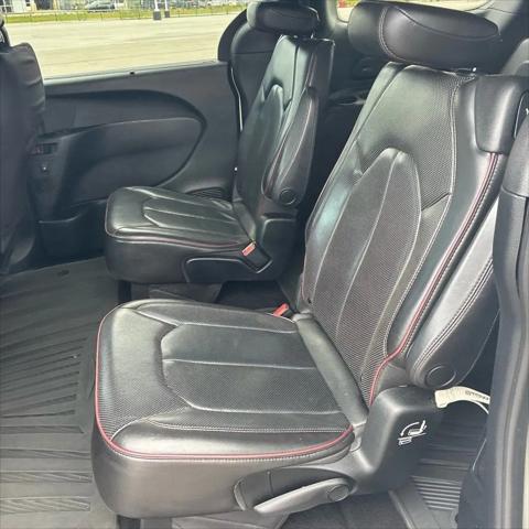 2020 Chrysler Pacifica 35th Anniversary Limited