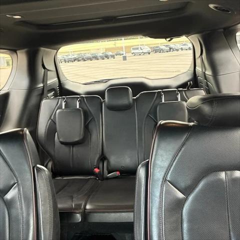 2020 Chrysler Pacifica 35th Anniversary Limited