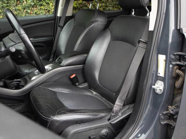 2018 Dodge Journey Crossroad