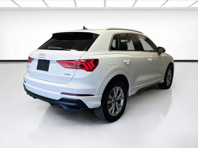 2022 Audi Q3 Premium 45 TFSI S line quattro Tiptronic