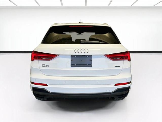 2022 Audi Q3 Premium 45 TFSI S line quattro Tiptronic