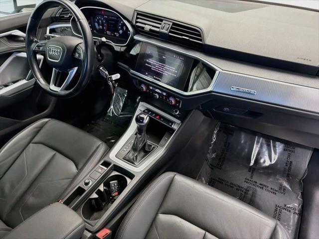 2022 Audi Q3 Premium 45 TFSI S line quattro Tiptronic