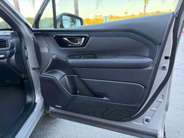 2025 Subaru Forester Limited Hybrid