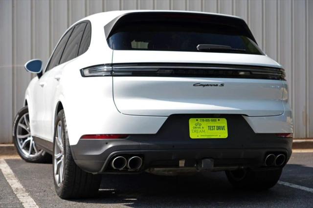 2024 Porsche Cayenne S