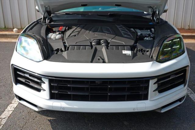 2024 Porsche Cayenne S