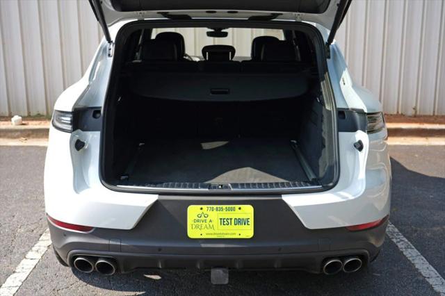 2024 Porsche Cayenne S