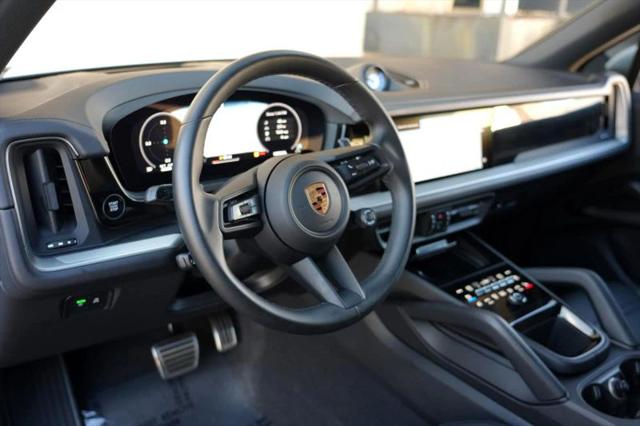 2024 Porsche Cayenne S