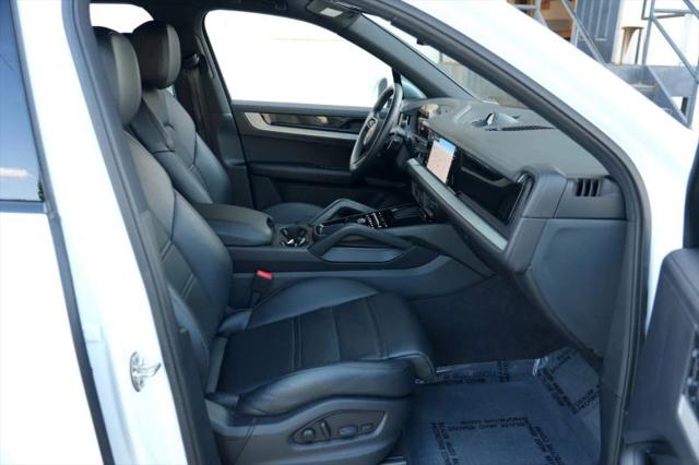 2024 Porsche Cayenne S