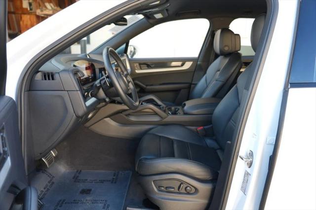 2024 Porsche Cayenne S