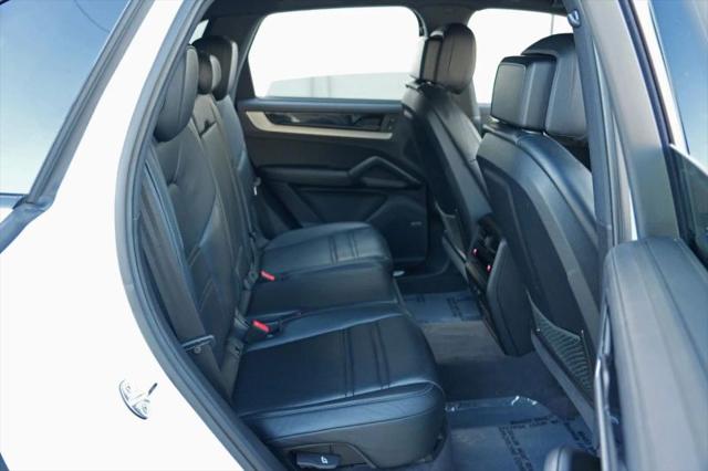 2024 Porsche Cayenne S