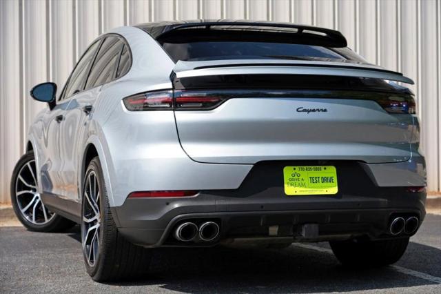 2023 Porsche Cayenne Base