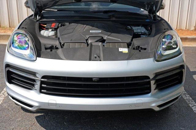 2023 Porsche Cayenne Base
