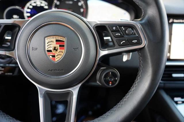 2023 Porsche Cayenne Base