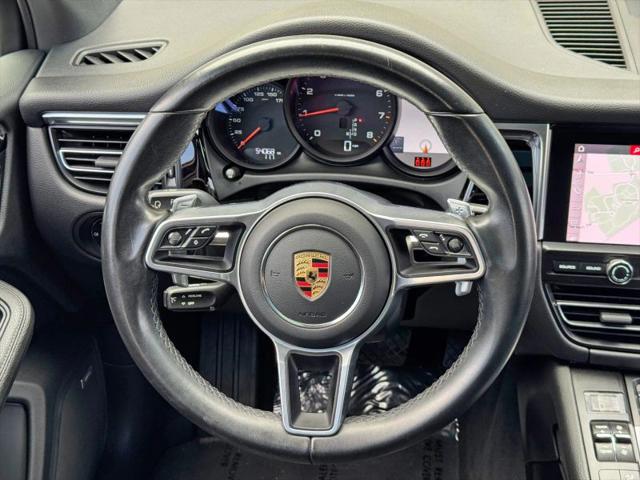 2021 Porsche Macan Base