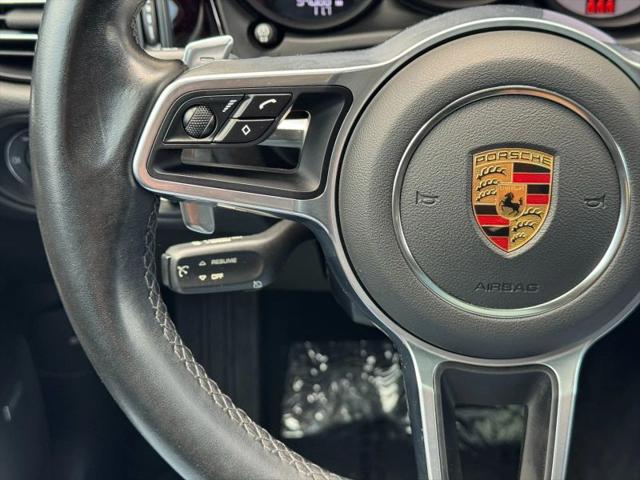 2021 Porsche Macan Base