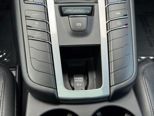 2021 Porsche Macan Base