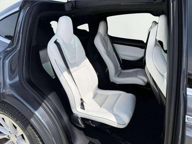 2016 Tesla Model X 75D