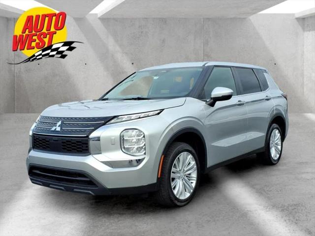 2023 Mitsubishi Outlander ES 2.5 S-AWC for sale in Plainwell, MI