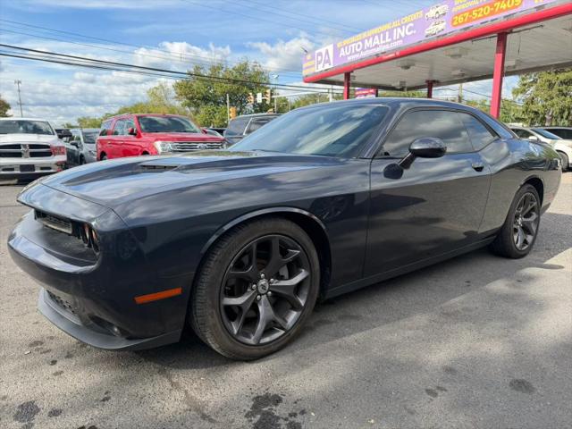 2018 Dodge Challenger SXT Plus
