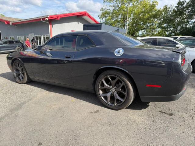 2018 Dodge Challenger SXT Plus