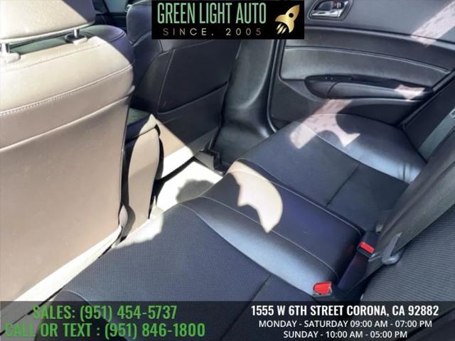 2016 Acura ILX Premium Package