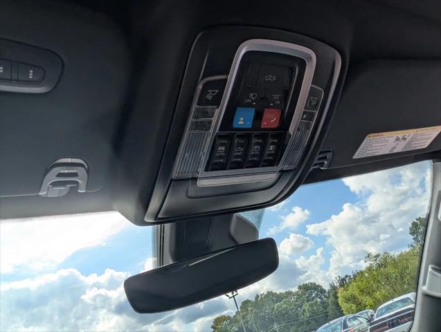 2025 Ram 1500 Rebel Crew Cab 4x4 57 Box