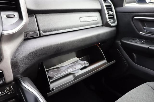 2019 Ram 1500 Big Horn/Lone Star Crew Cab 4x4 57 Box