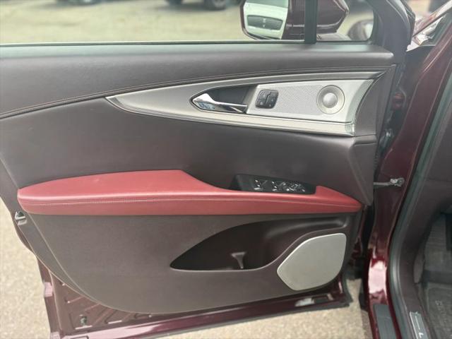 2019 Lincoln Nautilus Black Label