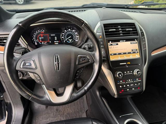 2019 Lincoln MKC Select