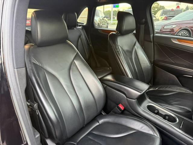 2019 Lincoln MKC Select