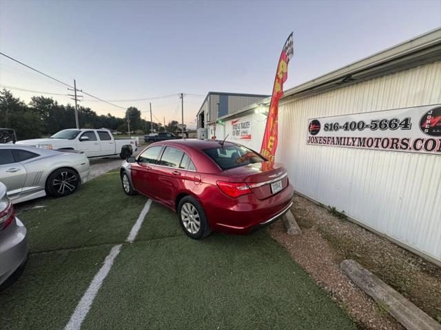 2013 Chrysler 200 LX