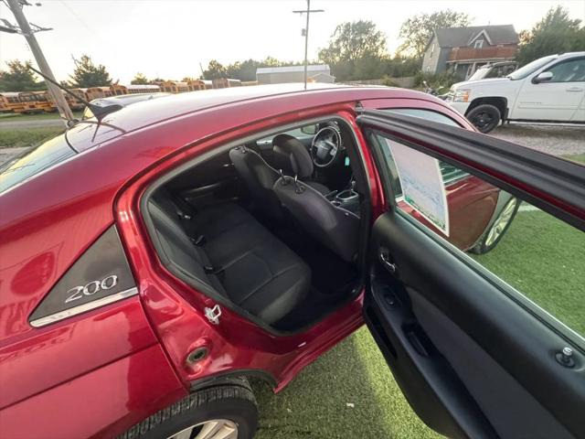 2013 Chrysler 200 LX