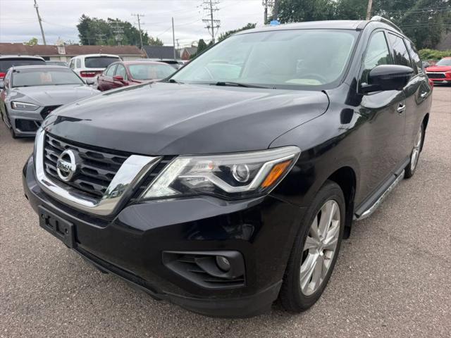 2018 Nissan Pathfinder SL for sale in Redford, MI