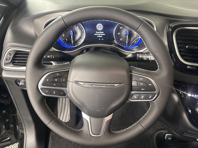 2027 Chrysler Pacifica LX