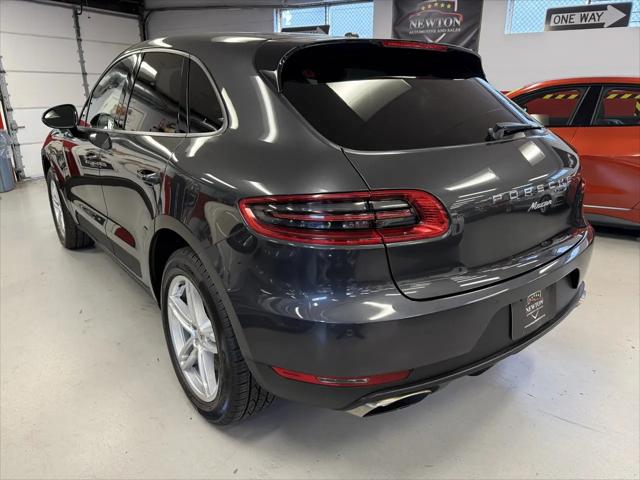 2017 Porsche Macan AWD
