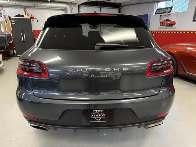 2017 Porsche Macan AWD